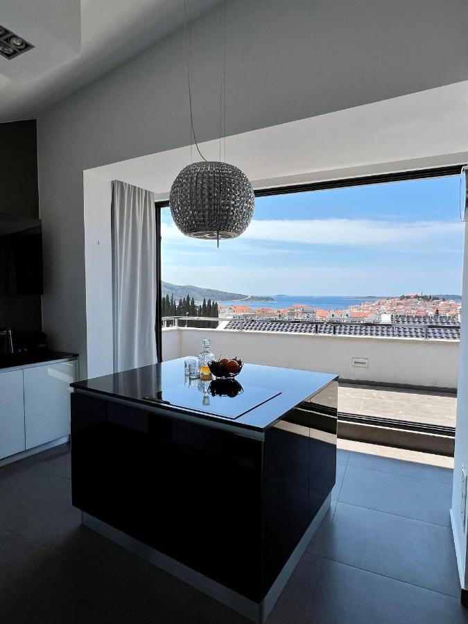 Luxury Laurus Penthouse With Awesome Sea View Apartamento Primošten Exterior foto