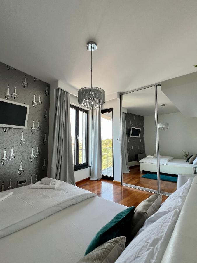 Luxury Laurus Penthouse With Awesome Sea View Apartamento Primošten Exterior foto